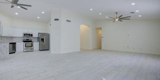 $500 OFF FIRST FULL MONTHS RENT! Gallery 1