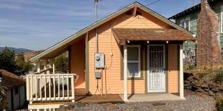 1 Bedroom, 1 Bath with Mountain Veiws Gallery 1