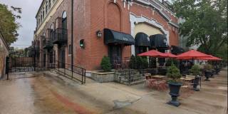 1715 Summit Street Gallery 1