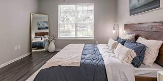 Grand Parkways - Senior Housing Gallery 11