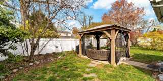 22 JAMES Place Gallery 23