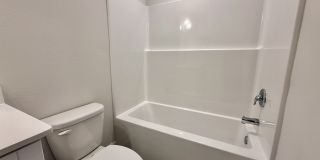 4067 Pendragon Cir Gallery 24