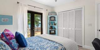 25 NW 24th Court Gallery 22