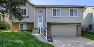 Must See 3 Bedroom In Coyote Run!! Gallery 1