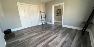 2048 Russell Boulevard Gallery 8