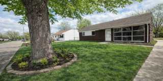 411 Pinewood Ave Gallery 1