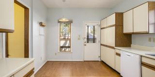 1408 W Washington Street Gallery 11