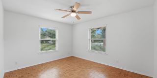 4 Bedroom with a Pool in Helotes! Gallery 50