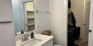 Great Studio in the Heart of Nashville Gallery 13