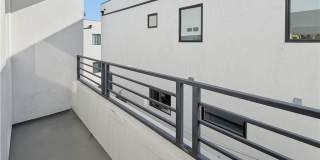10918 Hesby Street Gallery 23