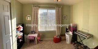 5 Bed/2.75 Bath, 1983 Sqft - 3025 Redhaven Way Gallery 23