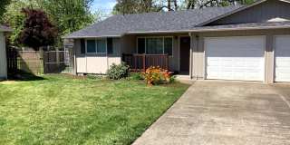 Freshly Updated 2-Bedroom 1-Bathrrom duplex Freshly Updated 2-Bedroom 1-Bathrrom duplex Gallery 1