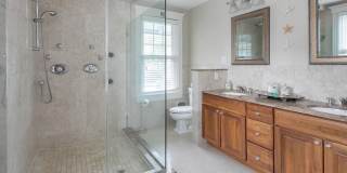 408 Tuttle Avenue Gallery 22