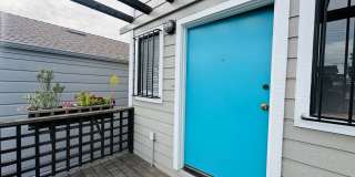 West Oakland 5th St Gallery 14