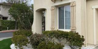 2201 South Donovan Way Gallery 1