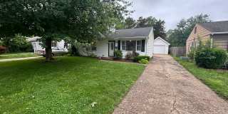 Well-maintained 3-bedroom, 1-bath house in a great location Gallery 1