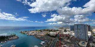 Luxury 1-Bedroom Kakaako Apartment Gallery 9