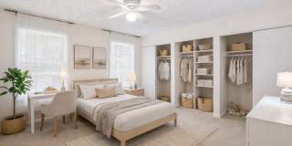 Emerald Pointe Gallery 12