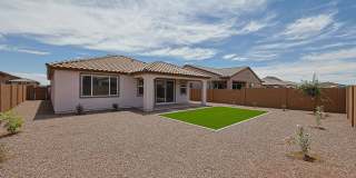 Beautiful 4 Bedroom in Aloravita Community Gallery 38