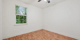 1501 W Master St Gallery 11