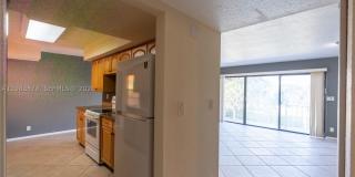 430 Commodore Dr Gallery 44