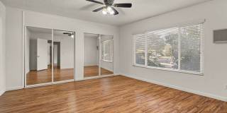 15540 Moorpark St Gallery 7