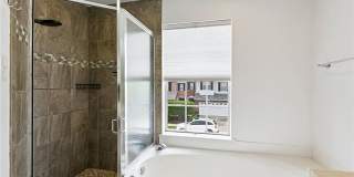 1003 OLD METAIRIE Place Gallery 10