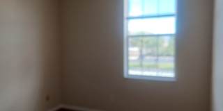 3/2 Condo in gated community off Colonial Blvd Gallery 15