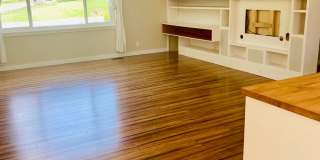4 bed/3bath-University Elementary School/IU Health/IU Golf Course Gallery 41
