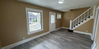 3 Bedroom Moline Home with 2 Car Garage Gallery 8