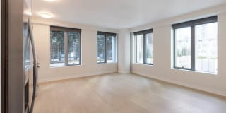 340 Fremont Apartments Gallery 19