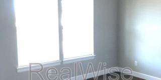 474 NE Oak Ave Gallery 6