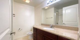 429 S St Andrews Pl Gallery 4
