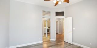 Beautiful One Story 2 Bedroom Townhome With 2 Car Attached Garage Gallery 19