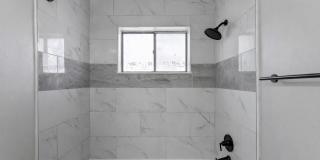 29412 DequindreUnit 202 Gallery 2