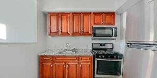 800 North Fulton Avenue Gallery 1