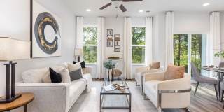 Room in 3 Bedroom Home at Pleasant Grove Rd Gallery 1