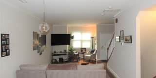 222 Torrence Street S Gallery 4