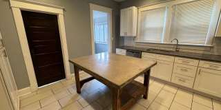 1020-1022 S Randolph Gallery 12