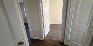 203 W Elm Street Gallery 12