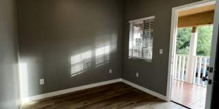 Pleasant Ave. Gallery 7