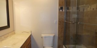 Townhouse Located Near School, Parks, Freeway Access! Gallery 12