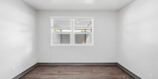 10th Ave. Apartments Gallery 28
