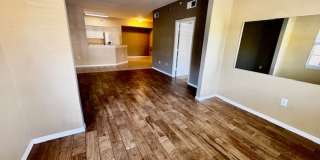 3 bedroom 2 bathroom Condo in the Gardens at Beachwalk Gallery 6