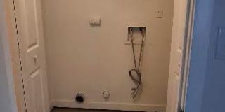 Exceptional Fully Remodeled 2-Bedroom, 2-Bath Duplex in University PlaceFenced Yard Gallery 9