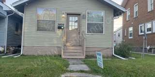 3809 Barr Street Gallery 1