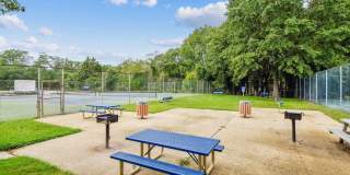 21 SILVERWOOD CIR #4 Gallery 2