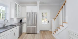 112 Seagate Place Gallery 5