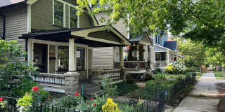 1872 W 47th Street Gallery 3