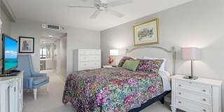 26235 Hickory Boulevard Gallery 16